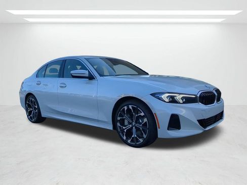 New 2026 BMW 330i Sedan w/ Premium Package image 2