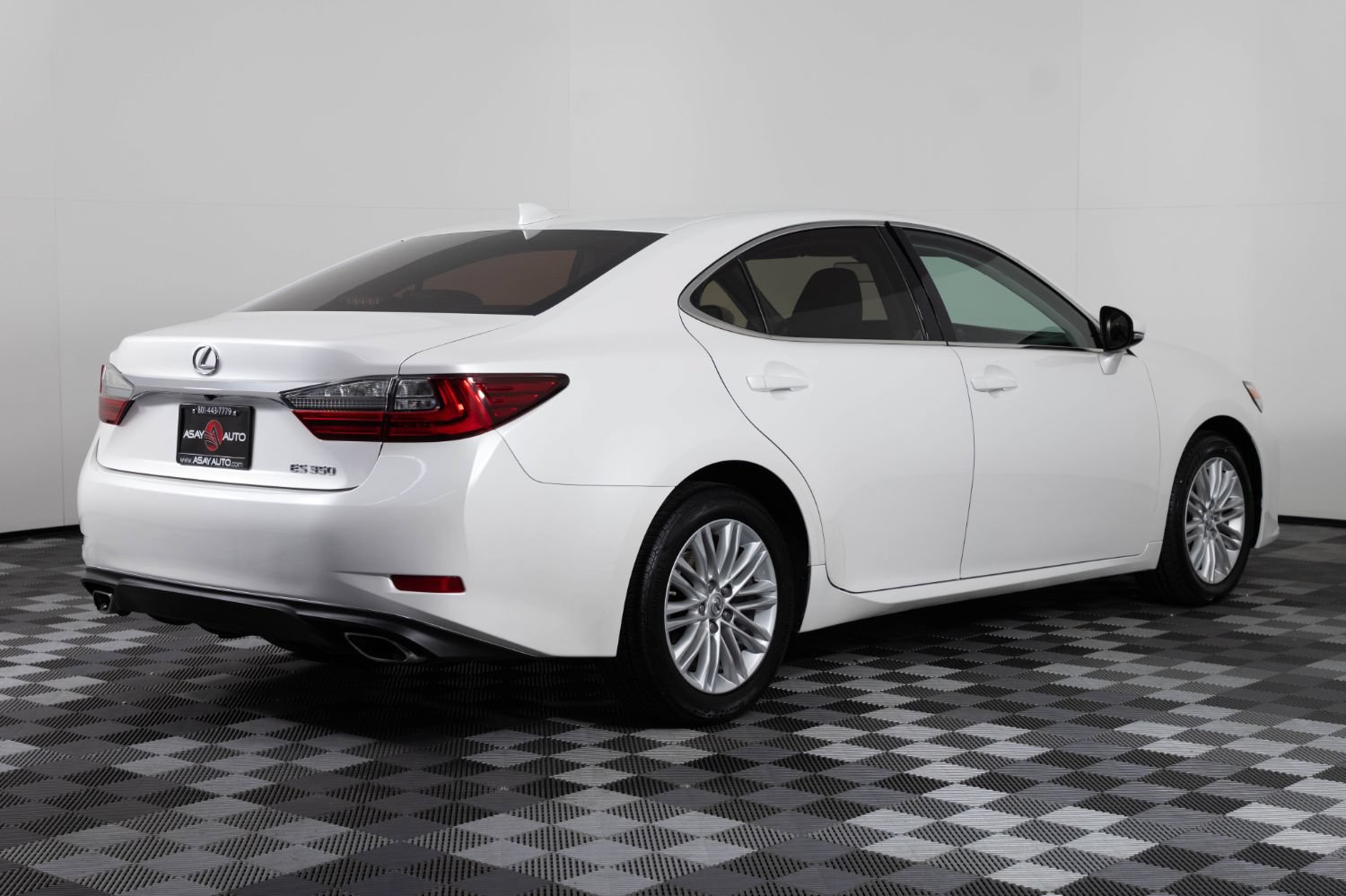 Used 2017 Lexus ES 350 w/ Accessory Package FWD image 8