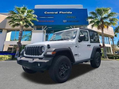 Certified 2025 Jeep Wrangler Sport AWD/4WD image 9