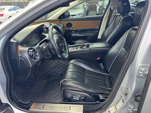 Used 2015 Jaguar XJ L Portfolio image 13