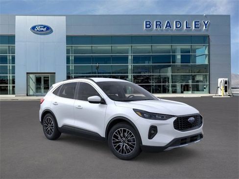 New 2025 Ford Escape SE w/ PHEV Premium Package image 7