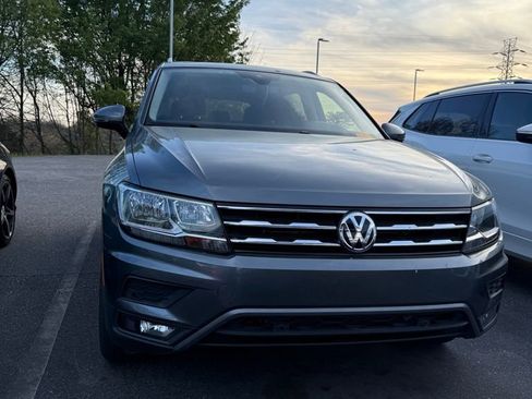 Used 2020 Volkswagen Tiguan SEL image 6