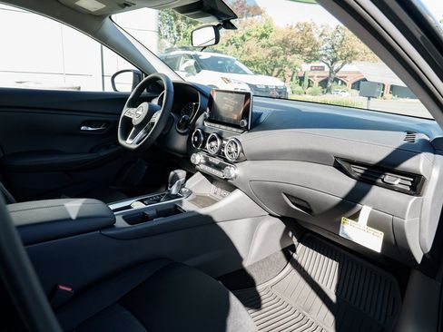 New 2025 Nissan Sentra SV w/ All-Weather Package image 25