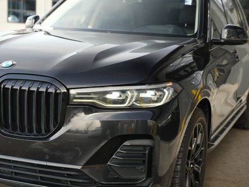 Used 2020 BMW X7 xDrive40i w/ Luxury Seating Package image 6
