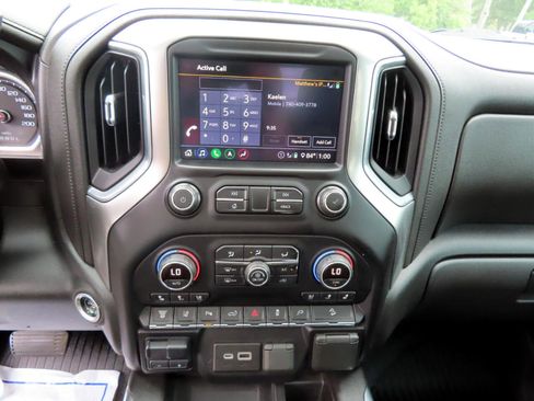 Used 2020 Chevrolet Silverado 2500 LTZ image 39