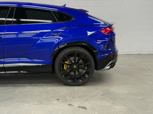 Used 2019 Lamborghini Urus image 6