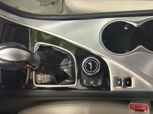 Used 2015 INFINITI Q50 RWD image 13