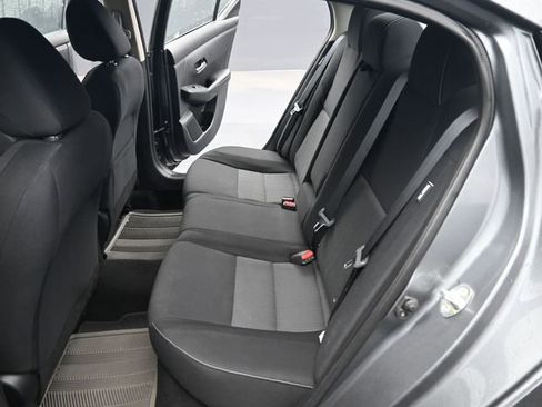 Used 2020 Nissan Sentra SV image 11