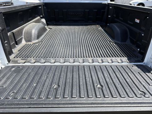 Used 2025 Chevrolet Silverado 2500 LTZ AWD/4WD image 25