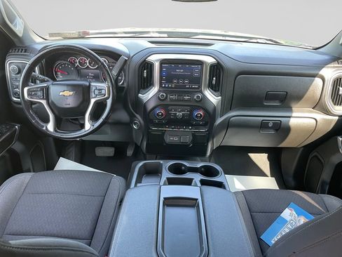 Used 2021 Chevrolet Silverado 1500 LT AWD/4WD image 20