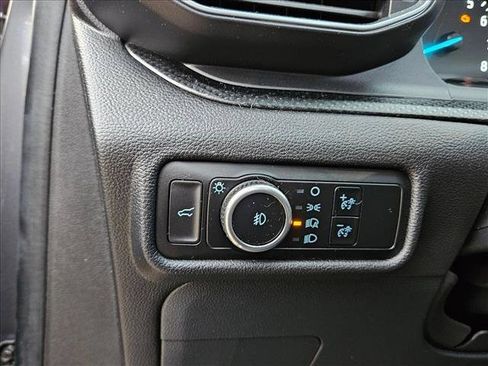 Used 2023 Ford Explorer ST-Line w/ Class IV Trailer Tow Package image 12