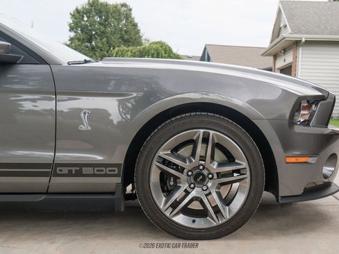 Used 2010 Ford Mustang Shelby GT500 RWD image 11