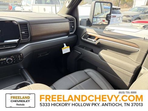New 2026 Chevrolet Silverado 2500 High Country w/ Midnight Edition image 17