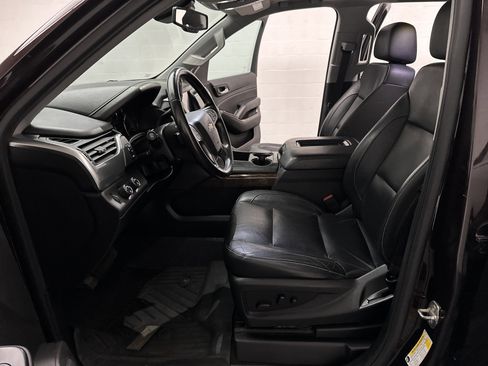 Used 2020 Chevrolet Tahoe LT image 19