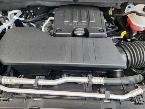 Used 2024 GMC Sierra 1500 Elevation image 33