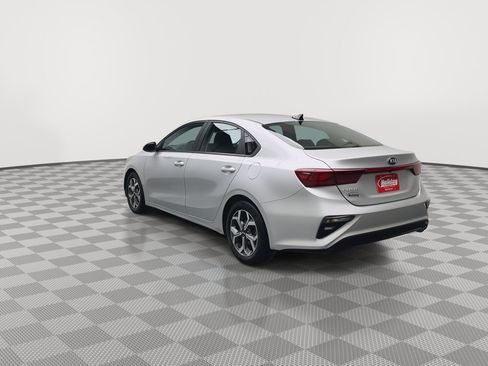Used 2019 Kia Forte LXS FWD image 27