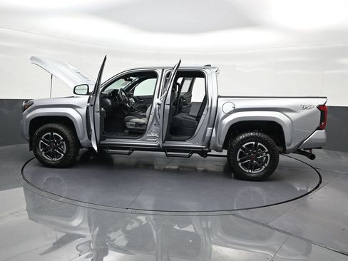 Used 2026 Toyota Tacoma TRD Sport RWD image 34