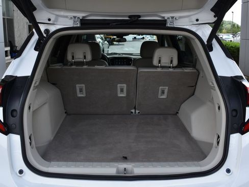 Used 2018 GMC Terrain Denali w/ Advanced Safety Package FWD image 11