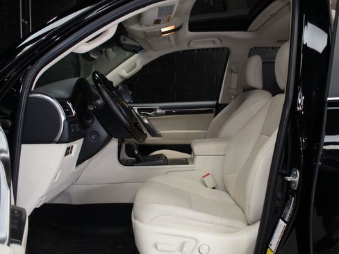 Used 2022 Lexus GX 460 Premium w/ Accessory Package AWD/4WD image 27