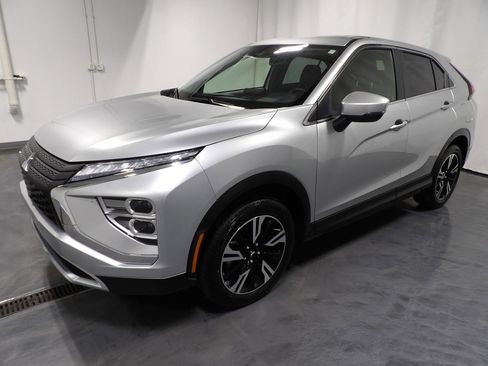 Used 2025 Mitsubishi Eclipse Cross SE image 4