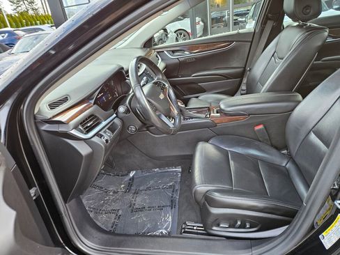 Used 2016 Cadillac XTS Luxury image 11