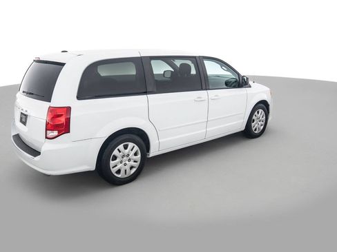 Used 2016 Dodge Grand Caravan SE w/ Quick Order Package 29E SE FWD image 5