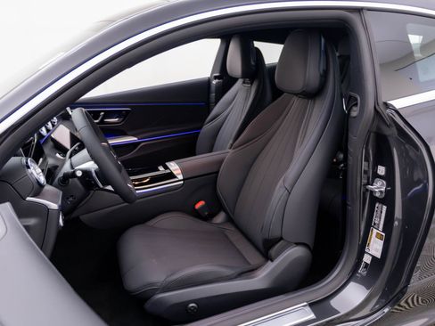 New 2026 Mercedes-Benz CLE 450 4MATIC Coupe image 19