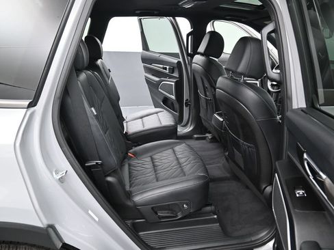 Used 2023 Kia Telluride EX X-Line AWD/4WD image 39