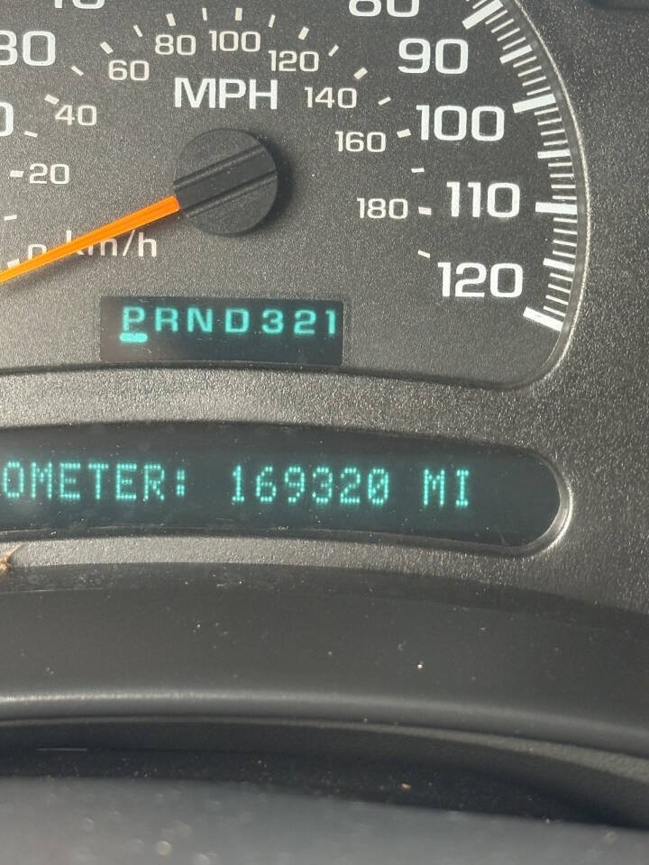 Used 2003 Chevrolet Silverado 2500 LS AWD/4WD image 11