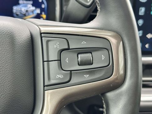 Used 2024 Chevrolet Silverado 2500 High Country image 15