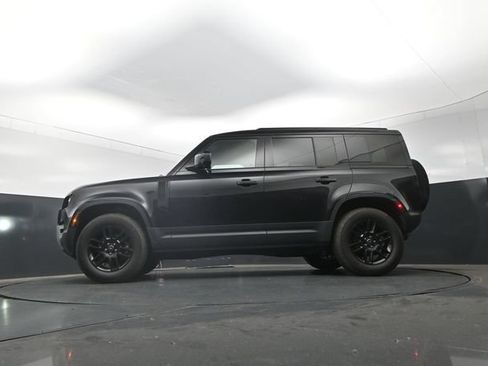 Used 2025 Land Rover Defender 110 S AWD/4WD image 25