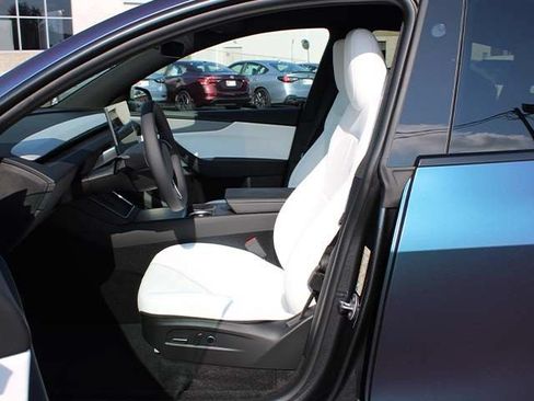 Used 2026 Tesla Model Y AWD image 11