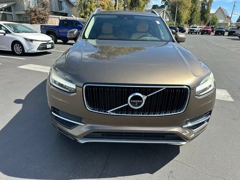 Used 2016 Volvo XC90 T6 Momentum w/ Momentum Plus Package AWD/4WD image 6