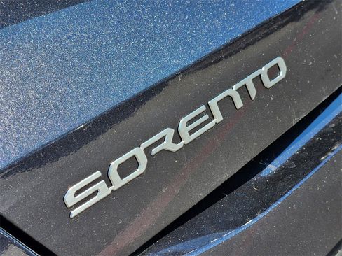 New 2026 Kia Sorento EX image 8