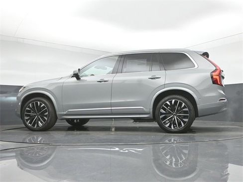 New 2026 Volvo XC90 B6 Plus w/ Protection Package Premier image 43