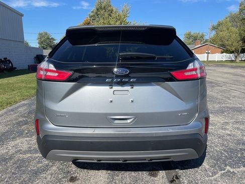 Used 2024 Ford Edge SEL image 11