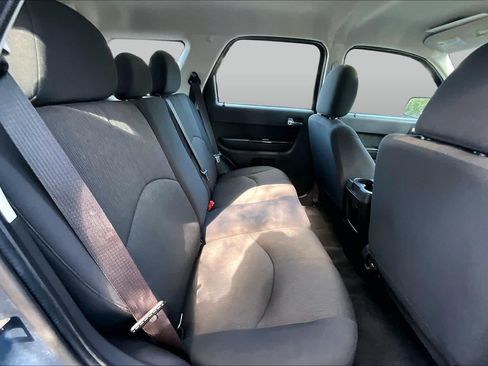 Used 2010 MAZDA Tribute i Sport FWD image 19