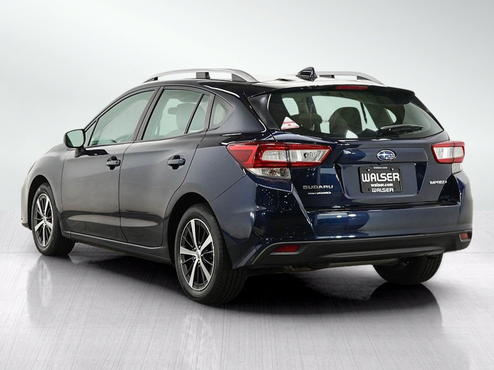 Used 2019 Subaru Impreza 2.0i Premium AWD/4WD image 3