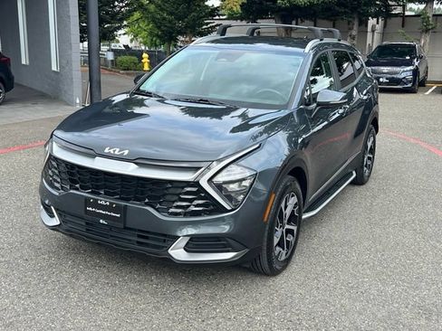 Certified 2023 Kia Sportage EX AWD/4WD image 3