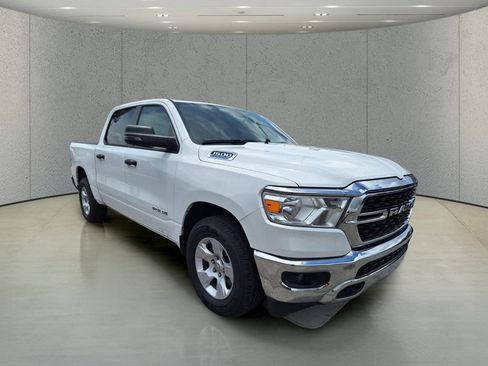 Used 2023 RAM 1500 Big Horn RWD image 7