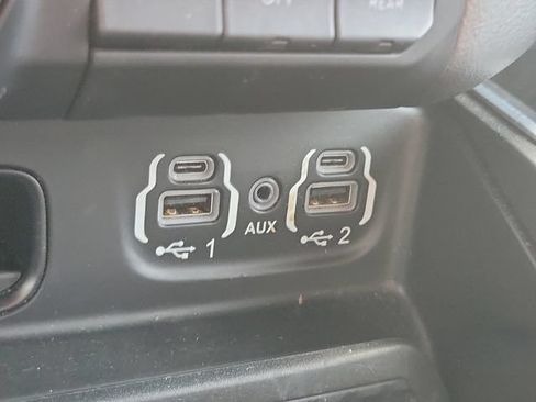 Used 2021 RAM 1500 Big Horn AWD/4WD image 27
