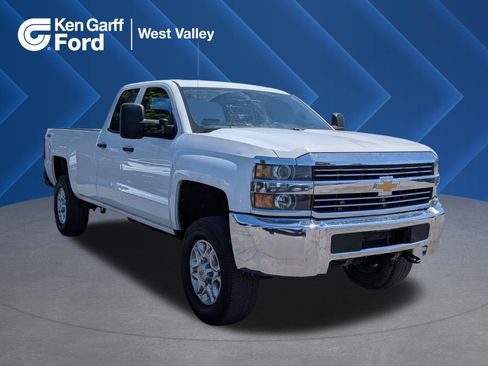 Used 2015 Chevrolet Silverado 2500 W/T w/ Snow Plow Prep Package AWD/4WD image 1