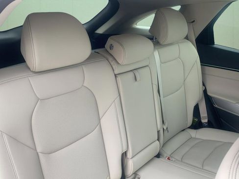 Certified 2026 Genesis GV70 2.5T Select image 41