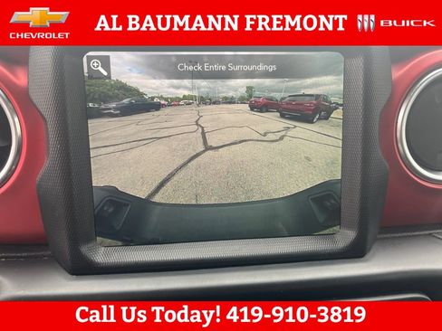 Used 2021 Jeep Gladiator Sport AWD/4WD image 20