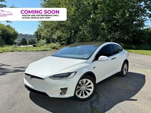 Used 2018 Tesla Model X 75D image 1