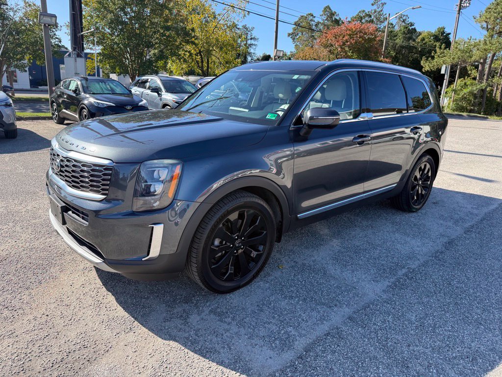 Used 2021 Kia Telluride EX w/ EX Premium Package AWD/4WD image 3
