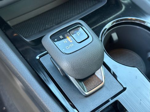 New 2026 Nissan Rogue S image 31