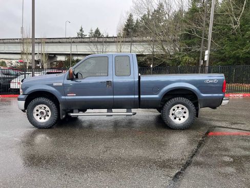 Used 2005 Ford F250 XLT image 10