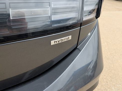 Used 2025 Hyundai Sonata SEL FWD image 38