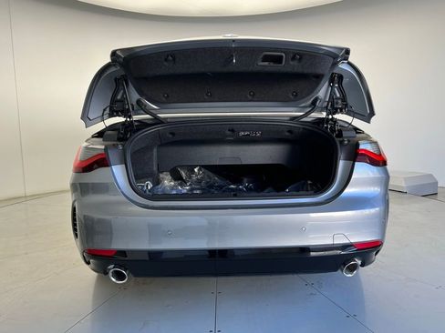 New 2026 BMW 430i 430i w/ Premium Package image 9